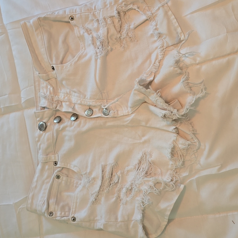 American Eagle Hi Rise Festival Shorts